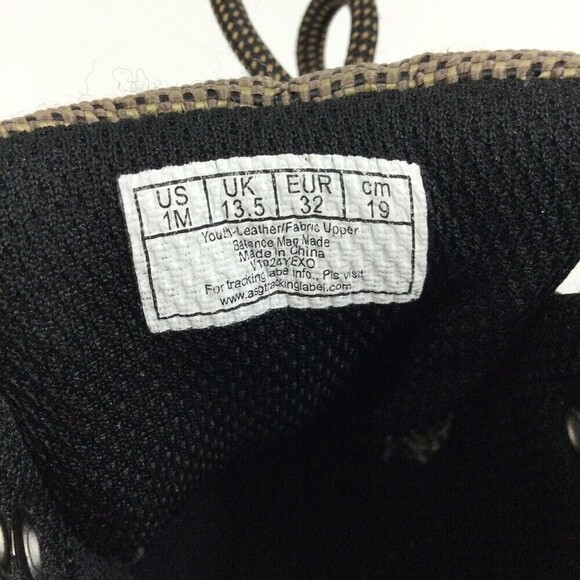 Nevados Youth Klondike Waterproof Hiking Taupe Lace Up Ankle Boots Brown Sz 1M - Picture 2 of 9